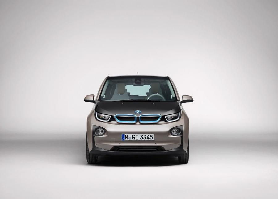  BMW i3 2014 года  (фото 197 из 240)